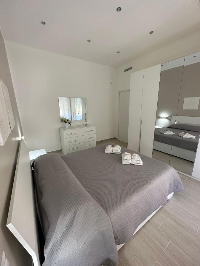 Carol Home Bari Kültér fotó